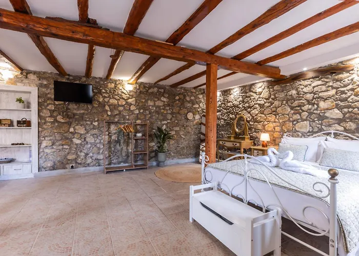 The Stone Suite
